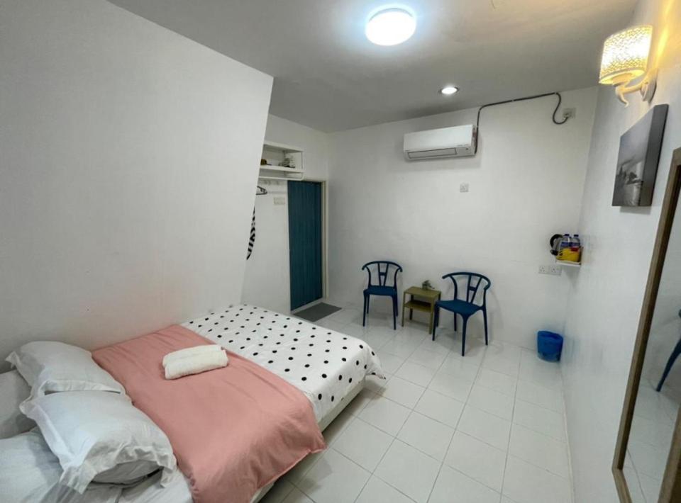 Lodge Wiwi Village Kemasik